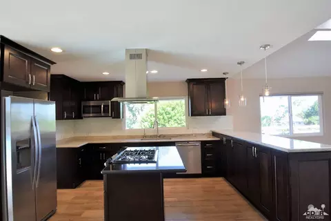 1405 Crestridge Dr, Oceanside, CA 92054 photo 4
