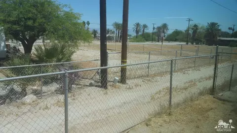 240 El Centro Ave, Salton Sea Beach, CA 92274 photo 24
