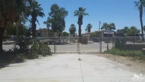 240 El Centro Ave, Salton Sea Beach, CA 92274 photo 6