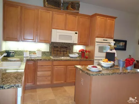 40407 Corte Santa Susana, Indio, CA 92203 photo 2