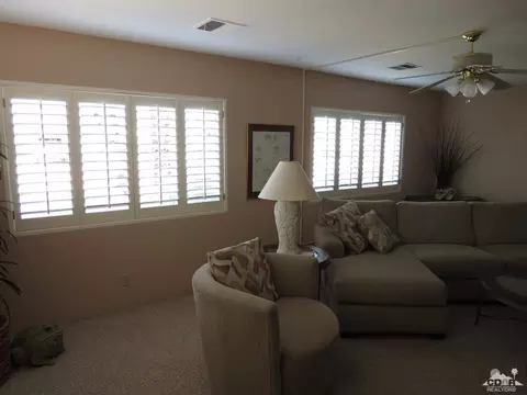 38600 Cactus Ln, Palm Desert, CA 92260 photo 4