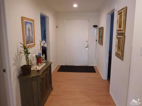 1825 Samar Dr, Costa Mesa, CA 92626 photo 2