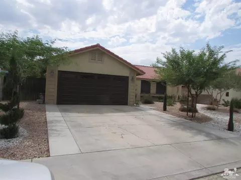 47352 Diane St, Indio, CA 92201 photo 3