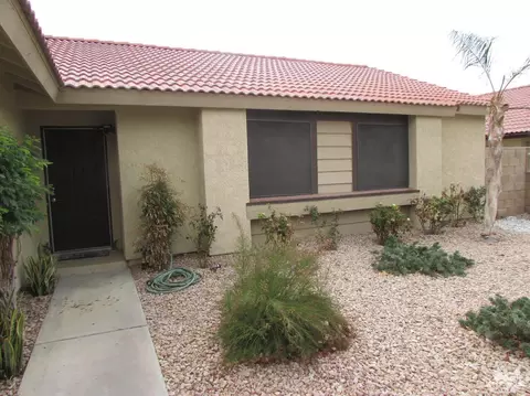 47352 Diane St, Indio, CA 92201 photo 2