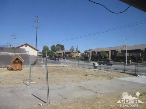 1608 Clay St, Redlands, CA 92374 photo 2