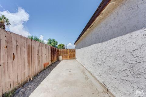 43590 Aztec St, Indio, CA 92203 photo 18