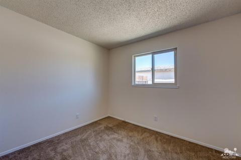 43590 Aztec St, Indio, CA 92203 photo 8