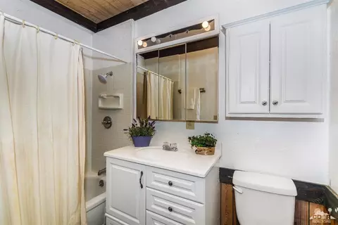 117 Spruce Ln, Sugarloaf, CA 92386 photo 2