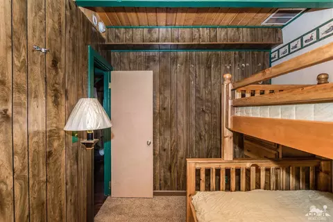 117 Spruce Ln, Sugarloaf, CA 92386 photo 4