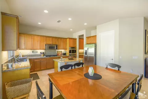 40066 Corte Esperanza, Indio, CA 92203 photo 12