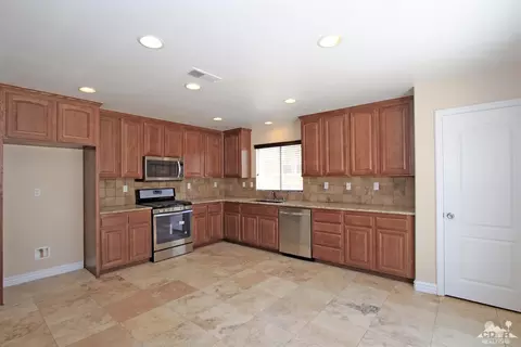 41125 Rosedale St, Indio, CA 92203 photo 7