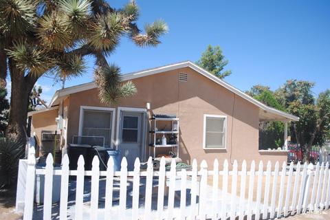 7517 Inca, Yucca Valley, CA 92284 photo 4