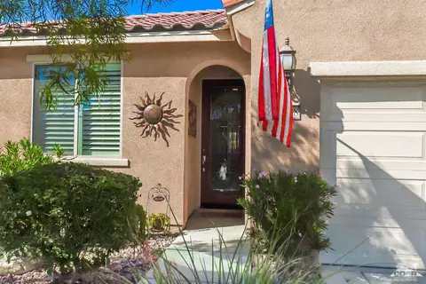 81658 Avenida Celaya, Indio, CA 92203 photo 4