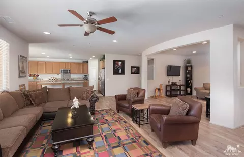 41372 Hoke Ct, Indio, CA 92203 photo 4