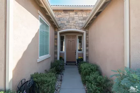 41372 Hoke Ct, Indio, CA 92203 photo 2
