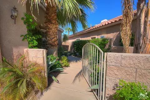 79872 Bethpage Ave, Indio, CA 92201 photo 2