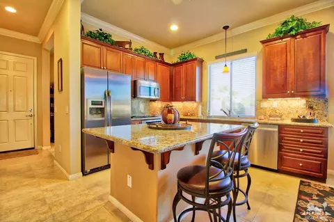 39870 Corte De Moda, Indio, CA 92203 photo 4