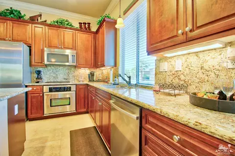 39870 Corte De Moda, Indio, CA 92203 photo 3