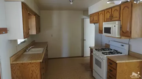 82350 Junipero St, Indio, CA 92201 photo 6