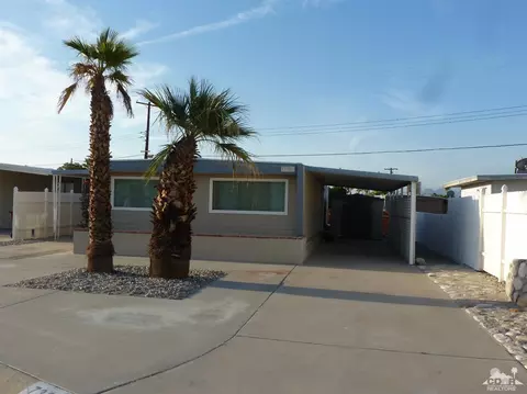 73381 Colonial Dr, Thousand Palms, CA 92276 photo 2