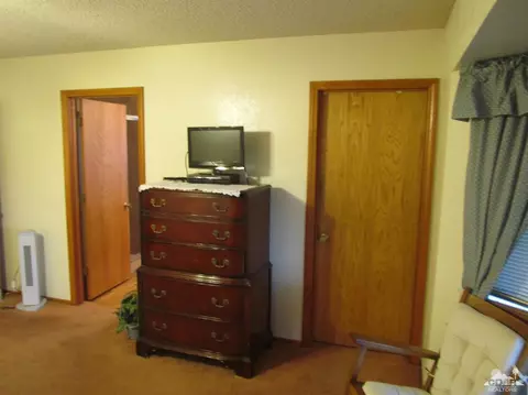 18414 Mecca St, Hesperia, CA 92345 photo 31