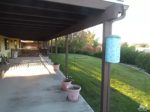 18414 Mecca St, Hesperia, CA 92345 photo 12