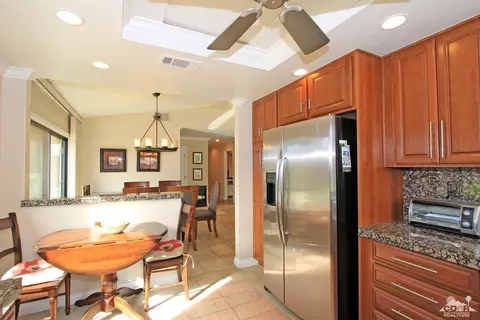 301 Durango, Palm Desert, CA 92260 photo 14