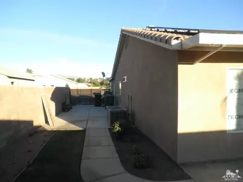 43123 Avenida Isabella, Indio, CA 92203 photo 32