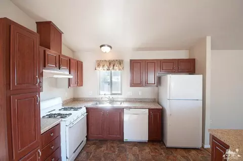 32580 Mesa Pl, Thousand Palms, CA 92276 photo 7
