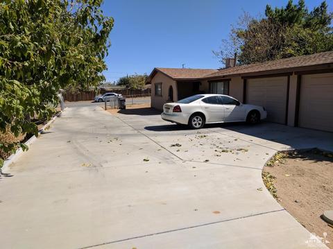 7466 Acoma, Yucca Valley, CA 92284 photo 3
