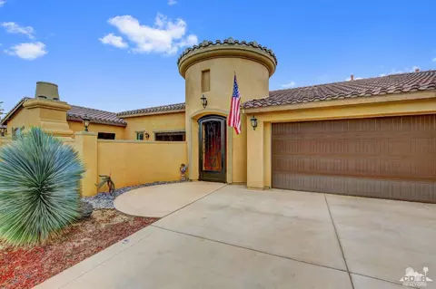 49383 Constitution Dr, Indio, CA 92201 photo 2