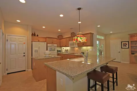 60925 Living Stone Dr, La Quinta, CA 92253 photo 9