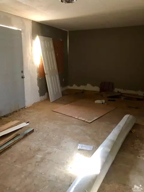225 E Barnard St, Blythe, CA 92225 photo 3