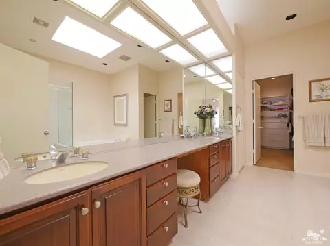 200 Tomahawk Dr, Palm Desert, CA 92211 photo 16