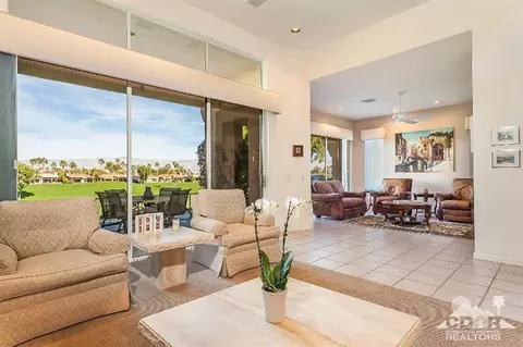 200 Tomahawk Dr, Palm Desert, CA 92211 photo 4