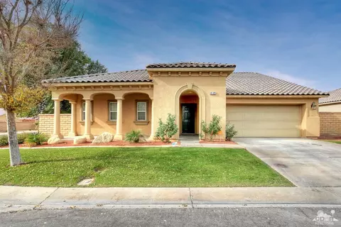 41125 Stimson Ct, Indio, CA 92203 photo 2