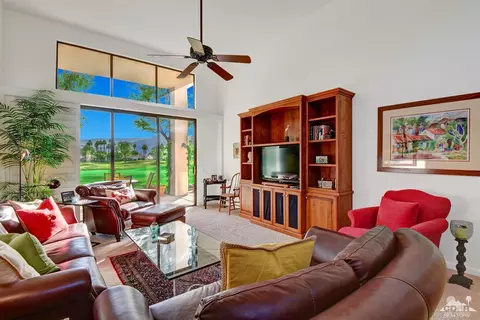 80649 Oaktree, La Quinta, CA 92253 photo 2