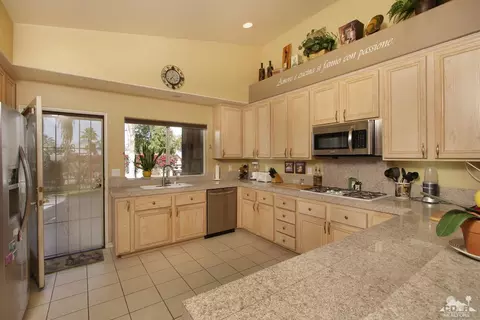 79824 Bethpage Ave, Indio, CA 92201 photo 8