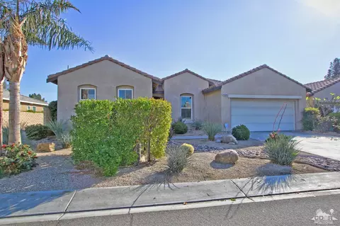 49604 Sherman Dr, Indio, CA 92201 photo 2