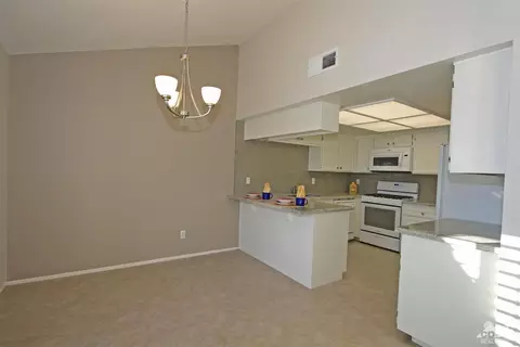49194 Wayne St, Indio, CA 92201 photo 10
