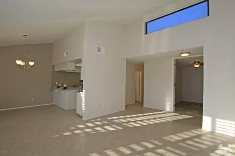 49194 Wayne St, Indio, CA 92201 photo 2