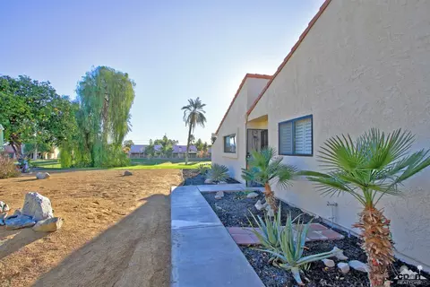 49194 Wayne St, Indio, CA 92201 photo 6