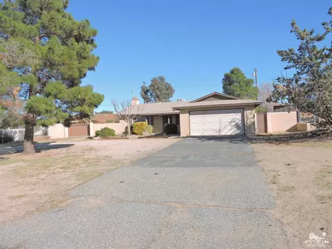 6995 Hanford Ave, Yucca Valley, CA 92284 photo 1