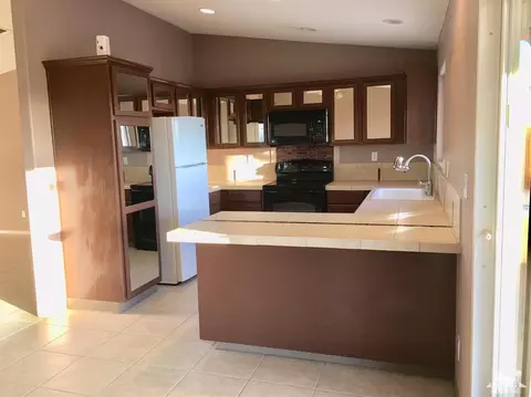 2846 Midas Ave, Thermal, CA 92274 photo 2