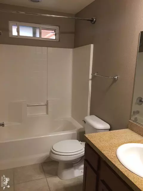 2846 Midas Ave, Thermal, CA 92274 photo 5
