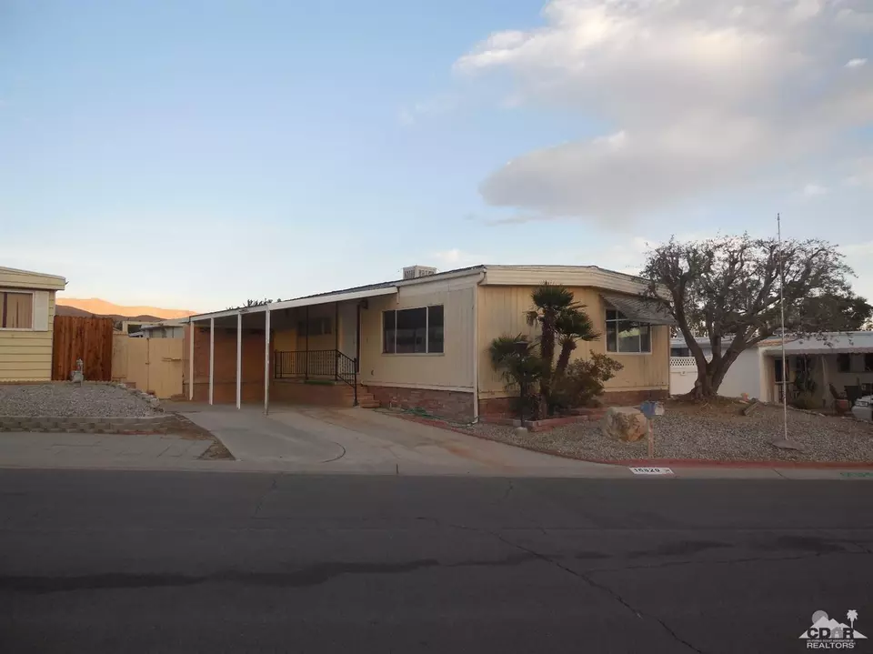  16820 Sunrise Rd, Desert Hot Springs, CA 92241 photo 2