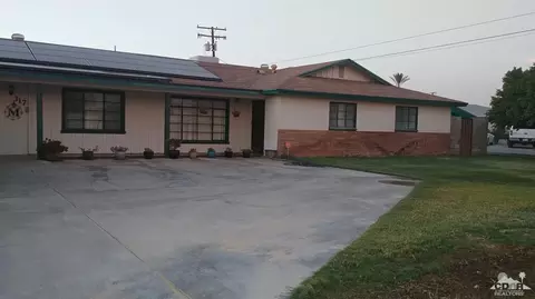 317 E Chanslor Way, Blythe, CA 92225 photo 2
