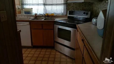 216 E Brawley, Salton Sea Beach, CA 92274 photo 8