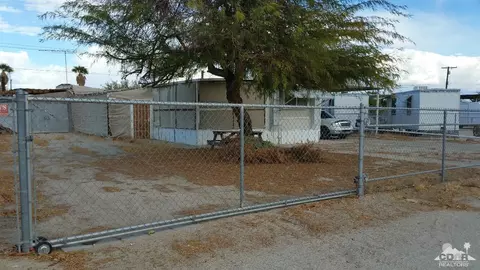 216 E Brawley, Salton Sea Beach, CA 92274 photo 4