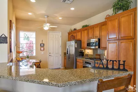 41336 Calle Servando, Indio, CA 92203 photo 11